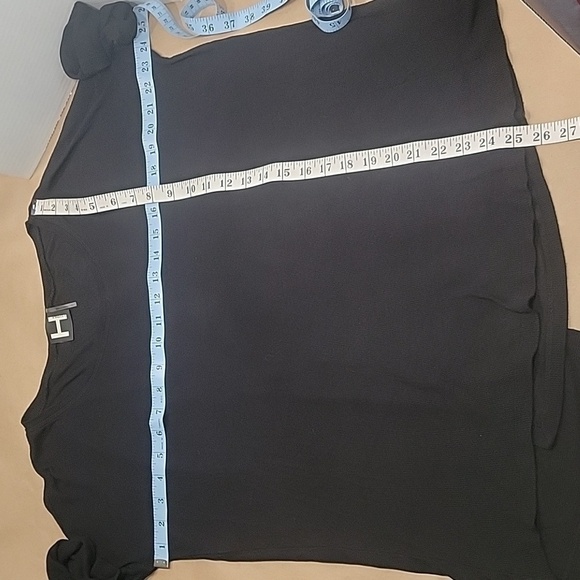 H by Bordeaux, Size M, Open Back Long Sleeved Black Top - Picture 6 of 8